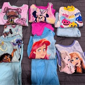 Girl Winter PJ’s 5 Full Sets And Extra Top